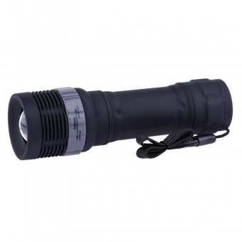 Handheld flashlight 3W LED fokus. 3xAAA 